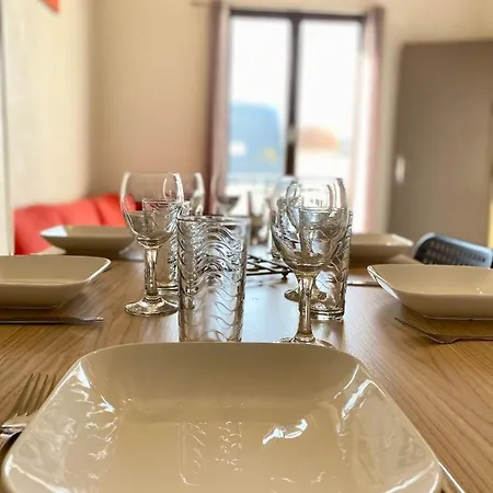 Apartment Camilou 2 *